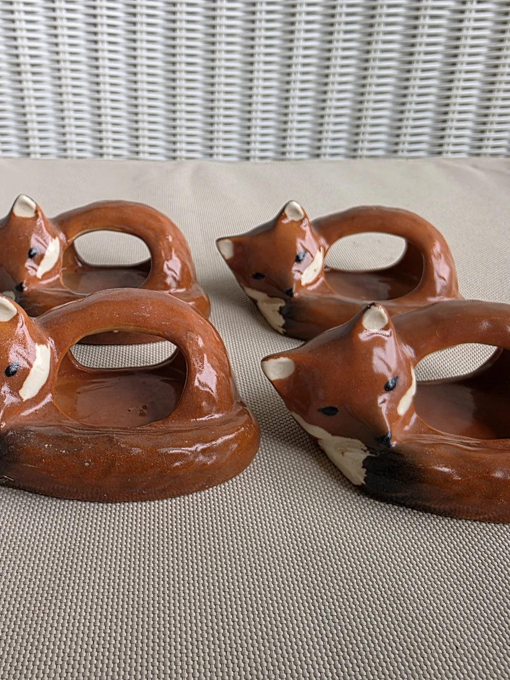 Vtg Foxfield Ceramic Napkin Rings Signed Woodland Fox Set Of 4 Tablescape Collec